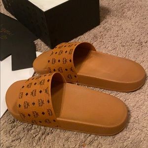 Mcm slides
